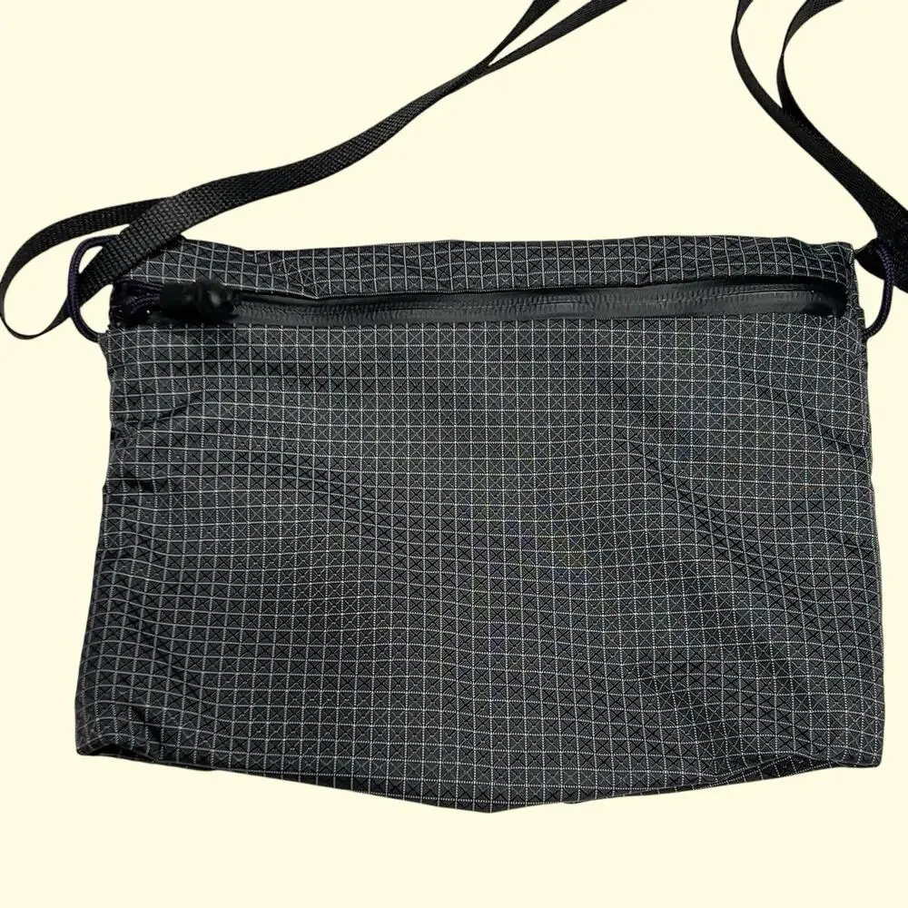 Bellroy Lite Sacoche Shadow Grid Shoulder Bag Crossbody Lightweight Travel Gray
